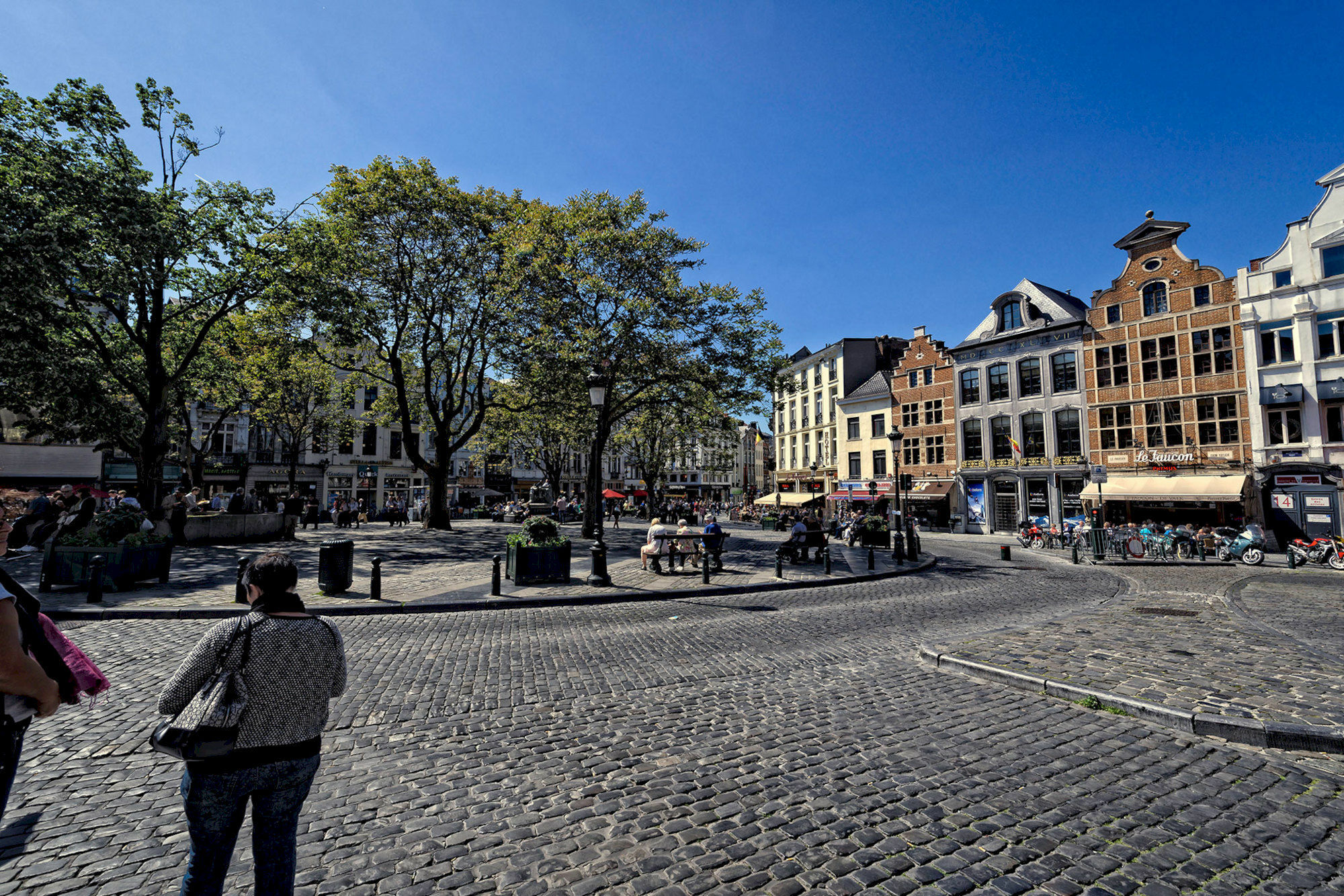 Charles Home - Grand Place Aparthotel Bruselas Exterior foto